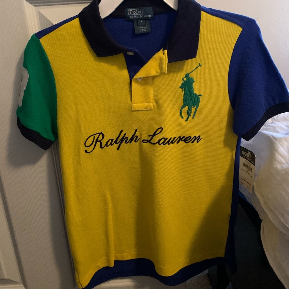Boys polo shirt Size 6